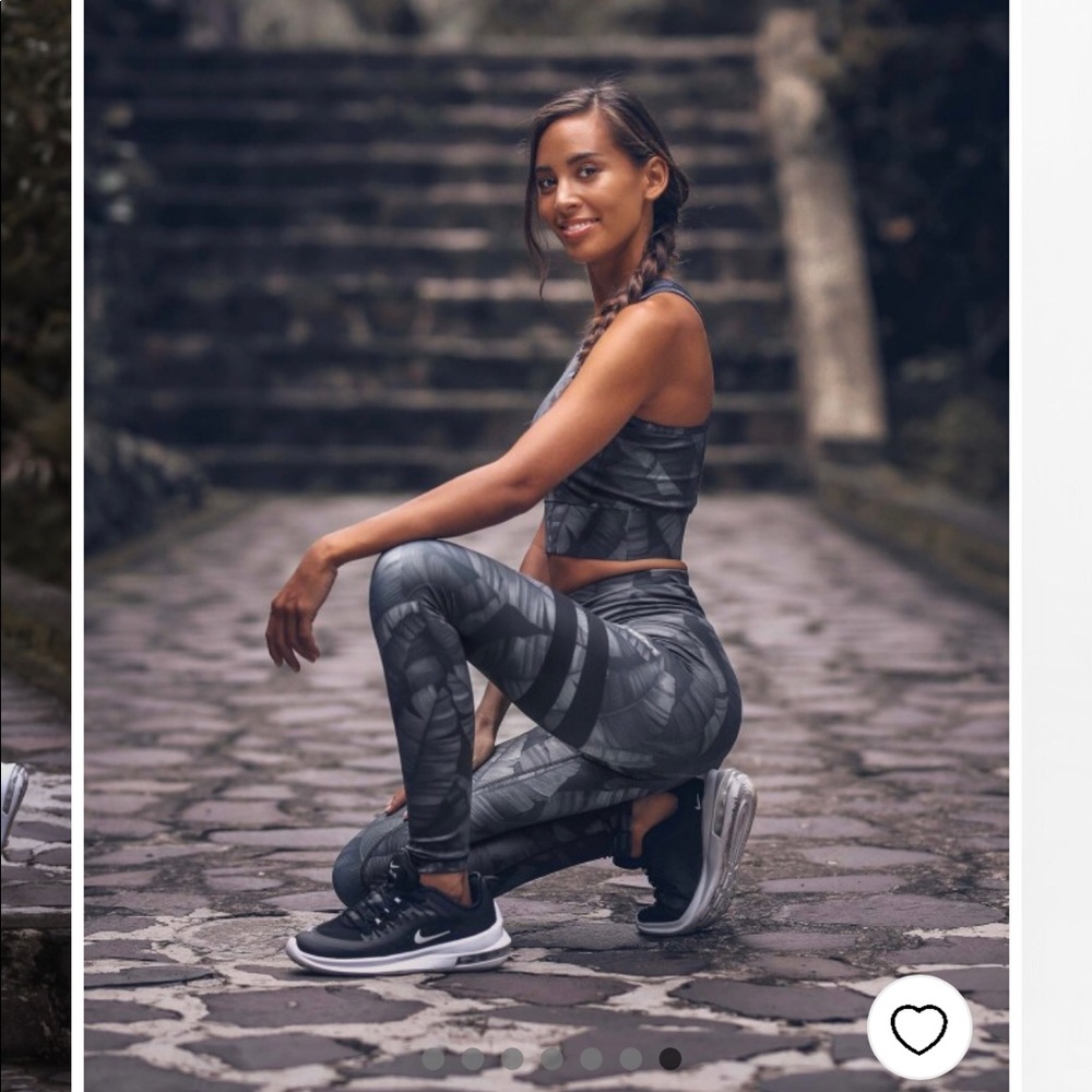 Stronger Congo Nights Leggings